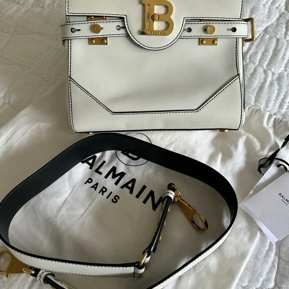 Balmain, white leather off shoulder or Crossbody bag. - Picture 16 of 16